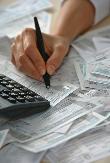 حسابرسی مستقل و بیطرفانه برای اطمینان از صحت گزارشات مالی 📑