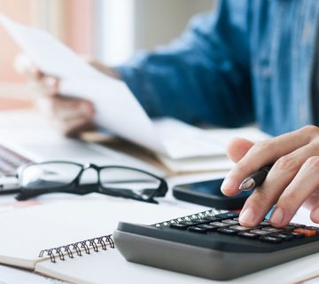 ارزش دفتری چیست؟ + مزایا و معایب | فرمول محاسبه ارزش دفتری