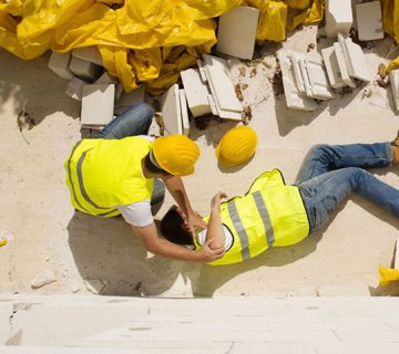 آشنایی با حوادث ناشی از کار و راهکارهای قانونی برای مقابله با آن‌ها